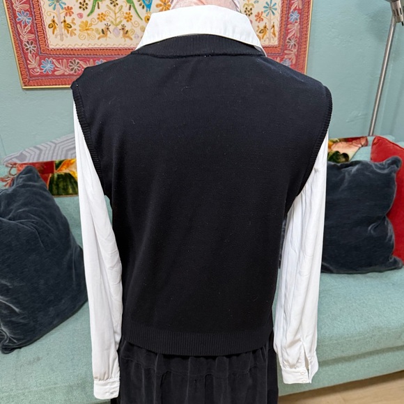 Vintage Black and White Sweater Vest - Picture 2 of 10